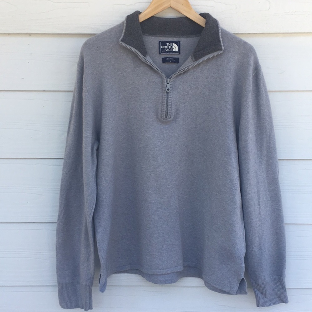 The North Face Men’s Gray Quarter Zip Sweater